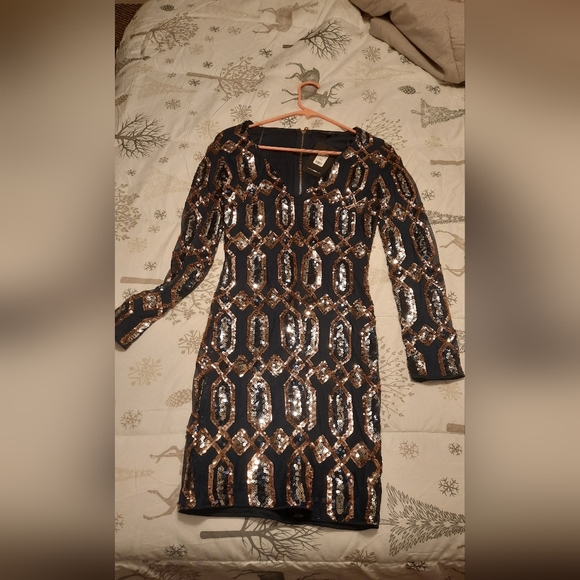 Fashionnova sequin dress - Picture 5 of 7